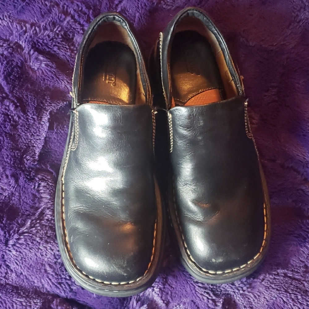 Born Black Leather slip on